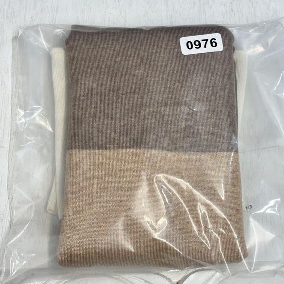 Calvin Klein Nude Tan Brown Cream Turtleneck Sweater Striped Color Block S - Picture 7 of 7